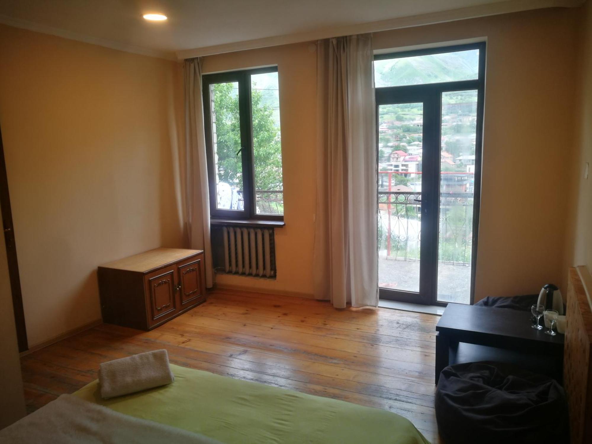 Belas Guesthouse 카즈베기 외부 사진
